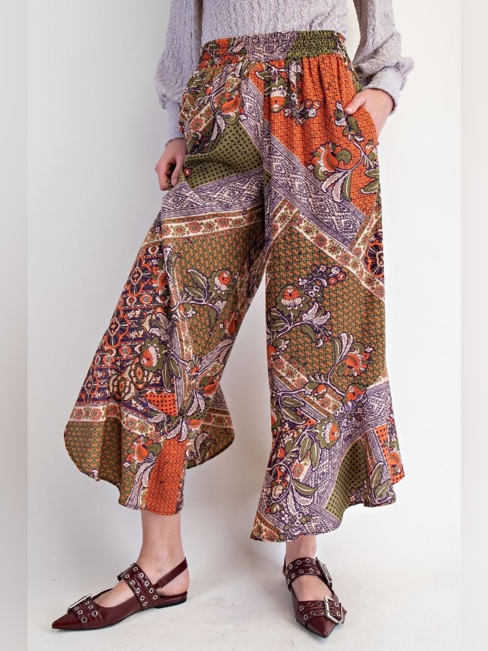 Easel Midnight Olive Printed Mirabelle Satin Ruffle Bottom Pants